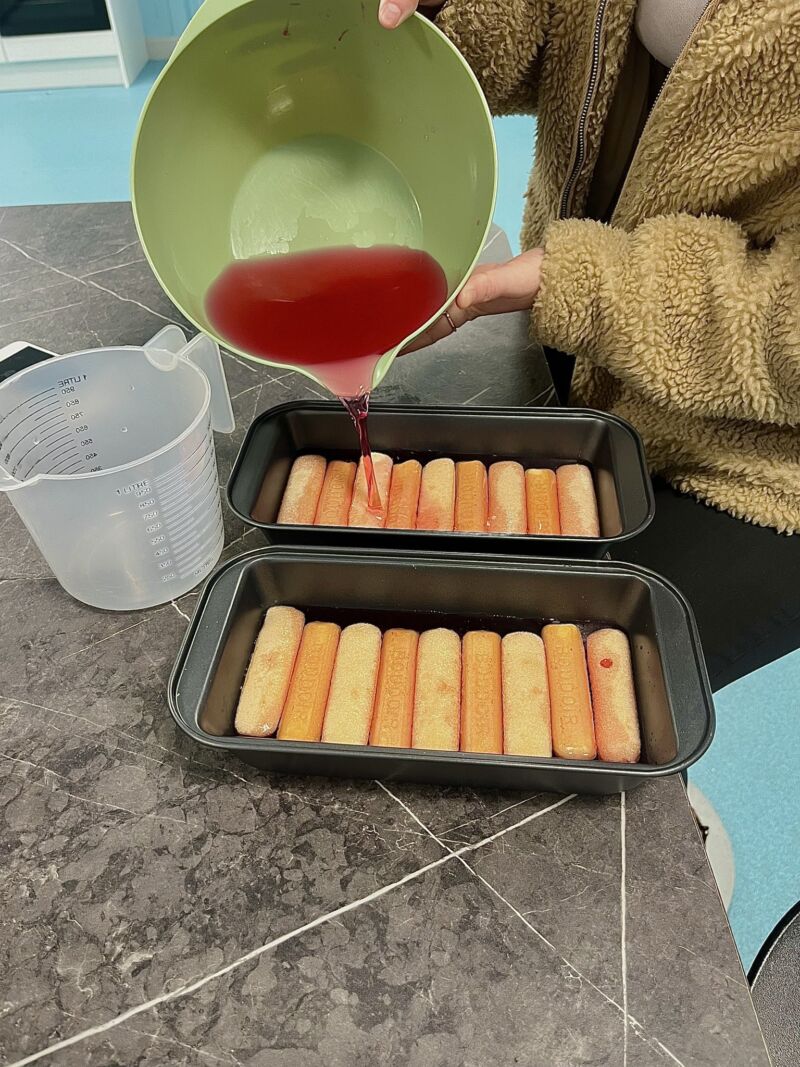 Image for the Tweet beginning: This afternoon our outreach student